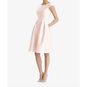 Alfred Sung Cap Sleeve Pleated Dress in Blush‎ Pink